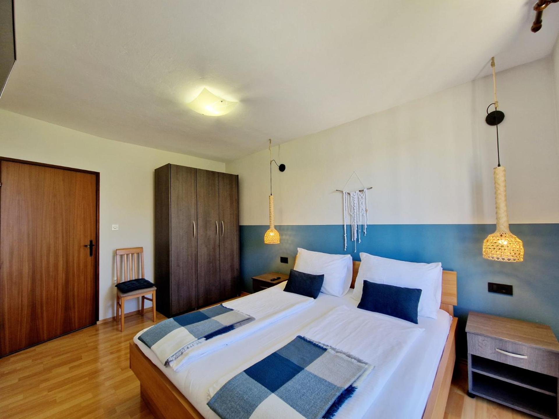 Apartmán Sunny With Large Balcony By Mihaela *